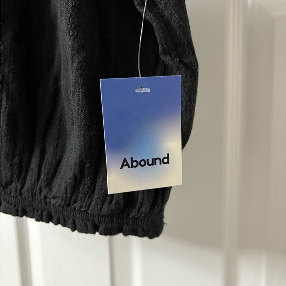 *NORDSTROM Abound Short Sleeve Women's Black Crop Top Puff Sleeves Medium NWT - Picture 2 of 5